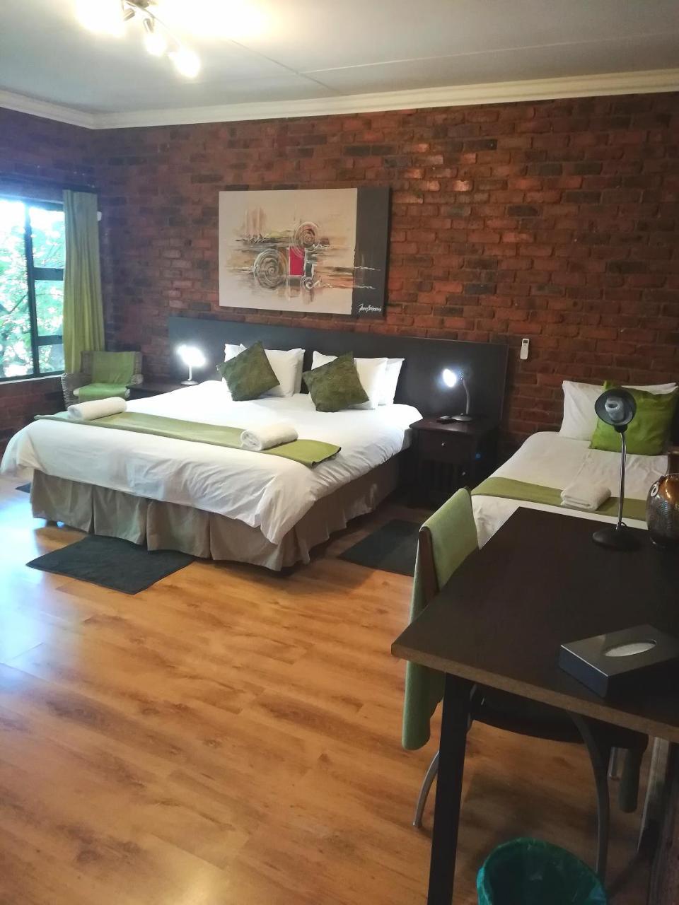 24 Onvrey Guest House Boksburg Exterior photo